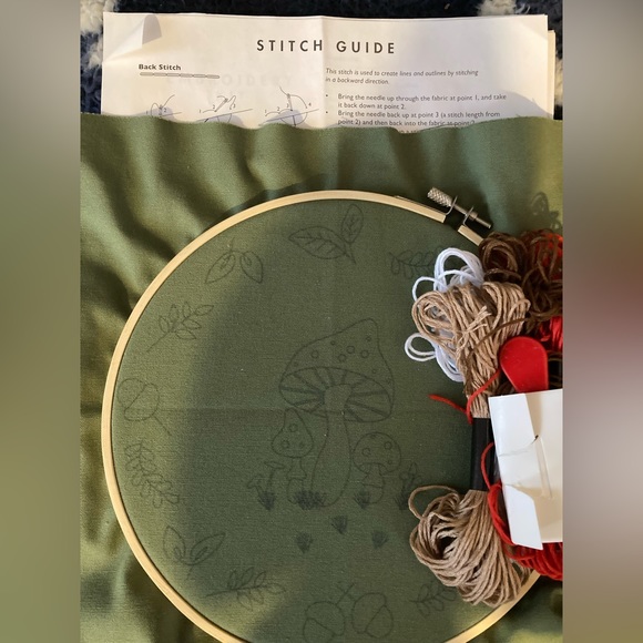 2 embroidery kits, one opened. - Picture 2 of 4